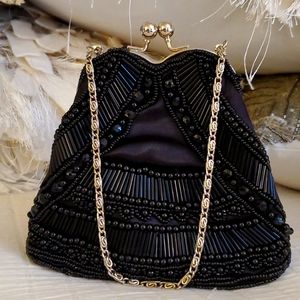 Little black evening bag, beaded with gold chain